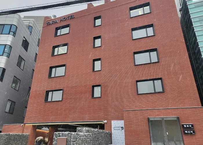 Hotel Tara