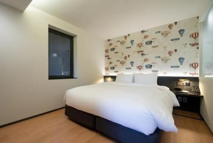 Tara Hotel