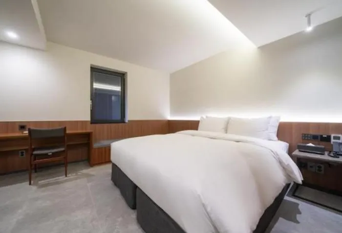 Hotel Tara *